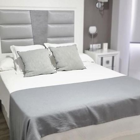 Virrey Del Pino - Apartamento En Baena Eksteriør bilde